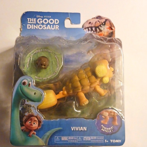 Disney Pixar The Good Dinosaur Vivian poseable includes collectable critter - Picture 1 of 3